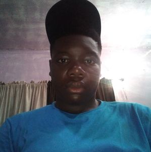 Meet your Posher, Tamone